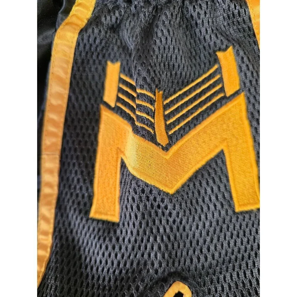 Combat Corner CRNR Boxing Shorts Black Gold Youth Sz S Muay Thai New